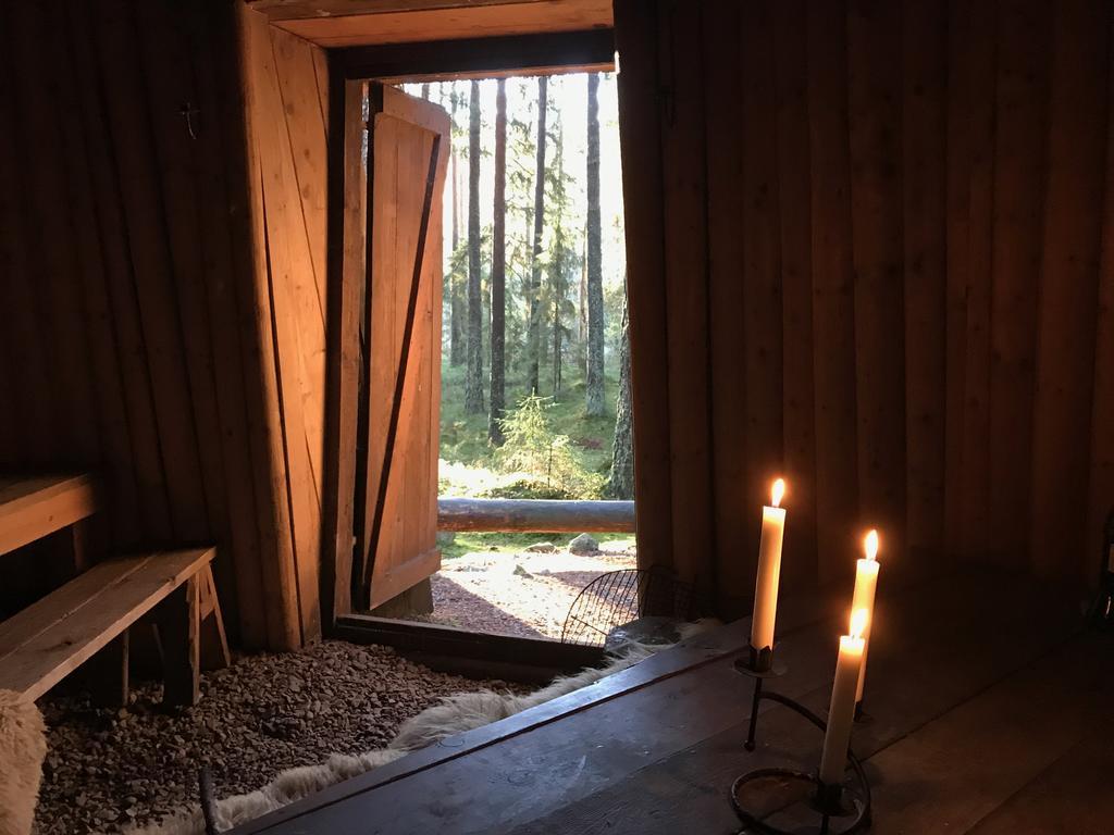Stf Kolarbyn Eco-Lodge Skinnskatteberg Exteriér fotografie