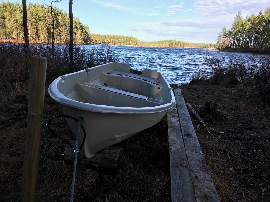 Stf Kolarbyn Eco-Lodge Skinnskatteberg Exteriér fotografie