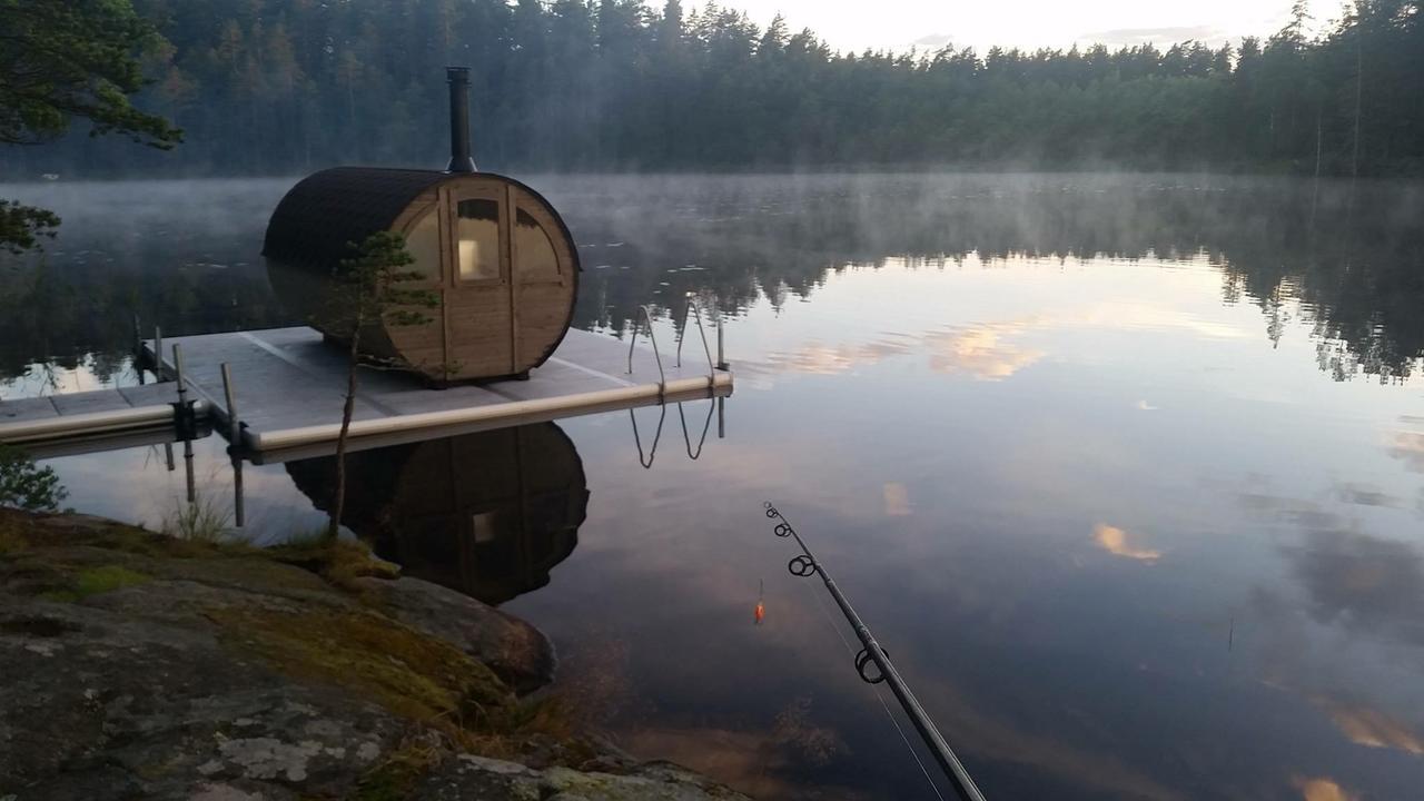 Stf Kolarbyn Eco-Lodge Skinnskatteberg Exteriér fotografie