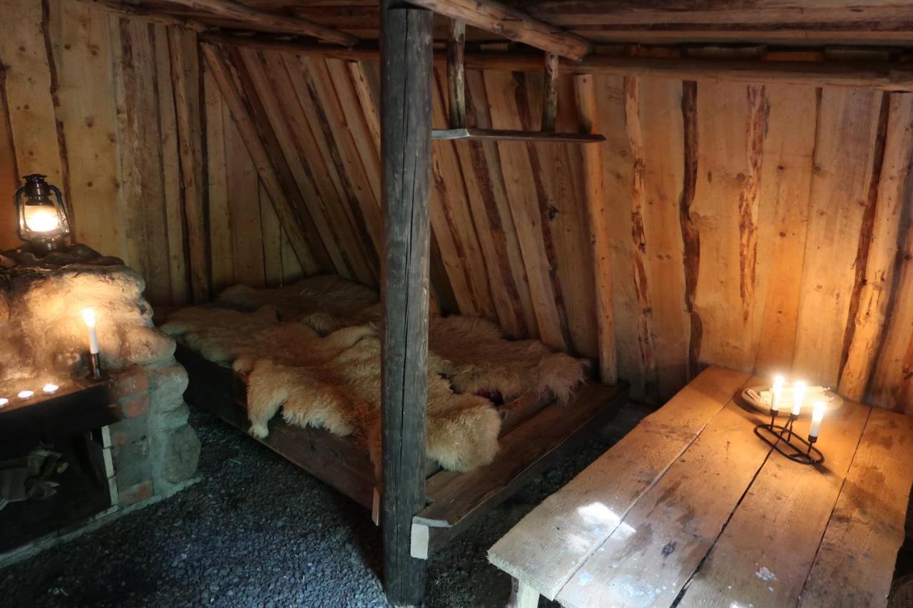 Stf Kolarbyn Eco-Lodge Skinnskatteberg Exteriér fotografie